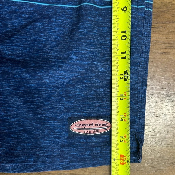 Vineyard Vines Men’s Red White Blue Swim Trunks Size Small - Picture 10 of 11